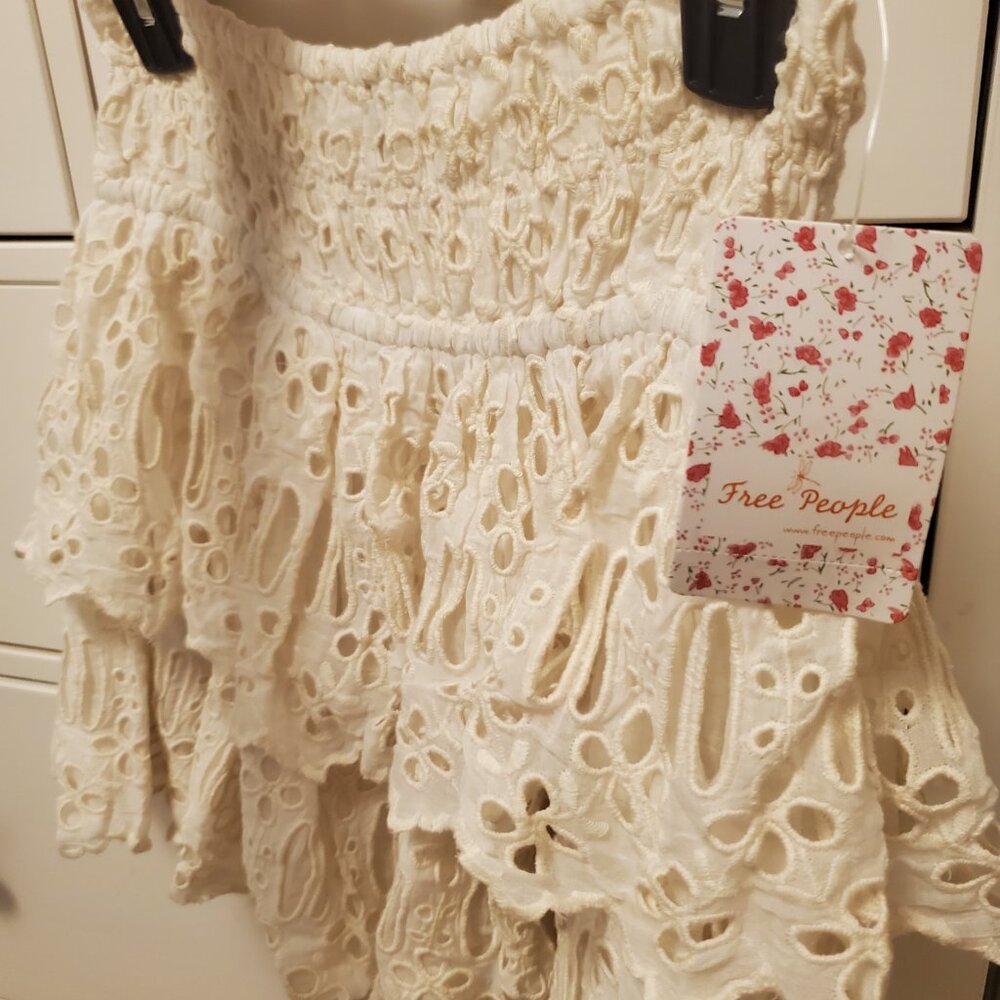 NWT Free People White Eyelet Tiered Cotton Miniskirt - Picture 4 of 4